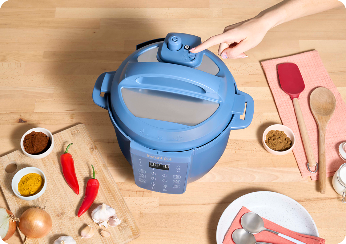 Multicooker cu 7 funcții într-un singur aparat