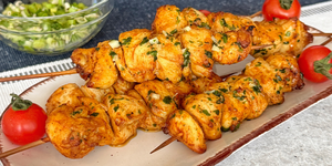 Frigărui de pui la airfryer, fragede și suculente